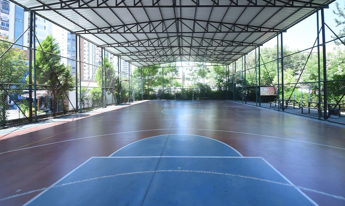 100. Yıl Açık Hava Spor Alanı