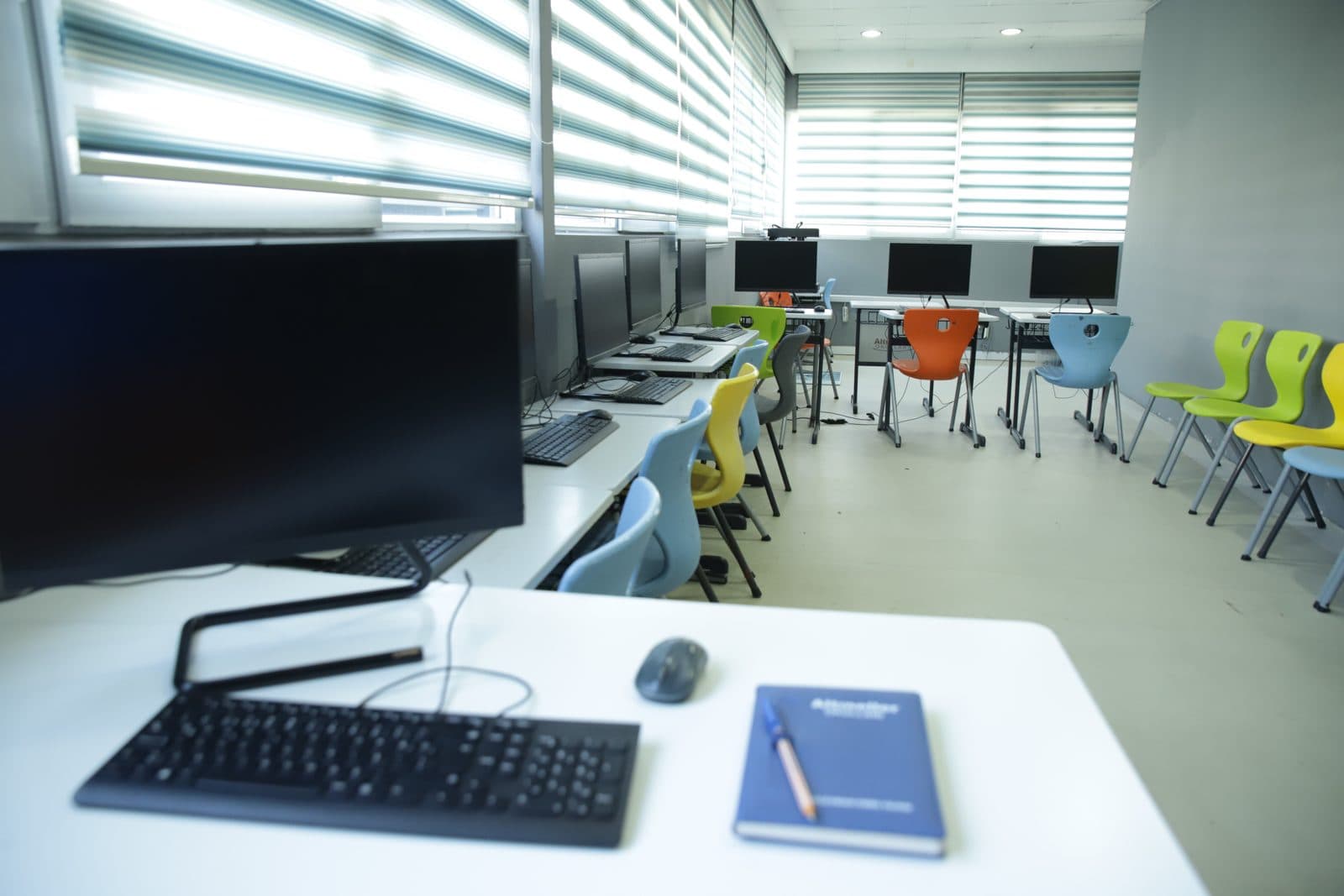 Güzelyalı Kampüsü Bilgisayar Laboratuvarı