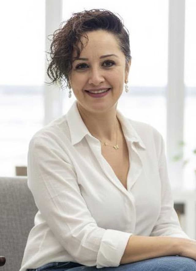 Raziye Sönmez