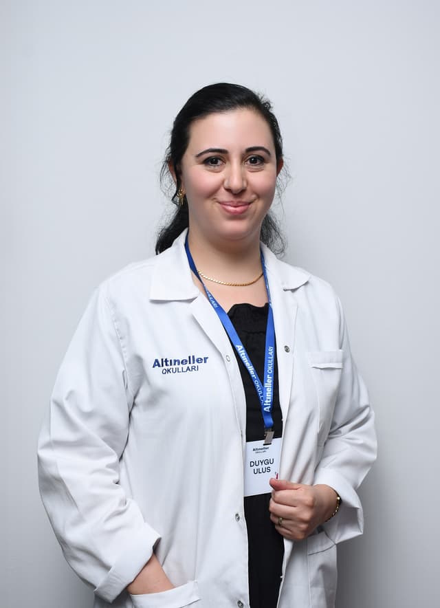Esra Nur Onur