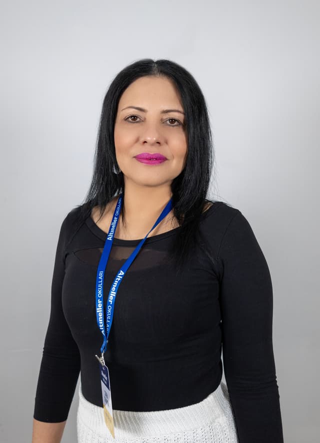 Ece Tarhan
