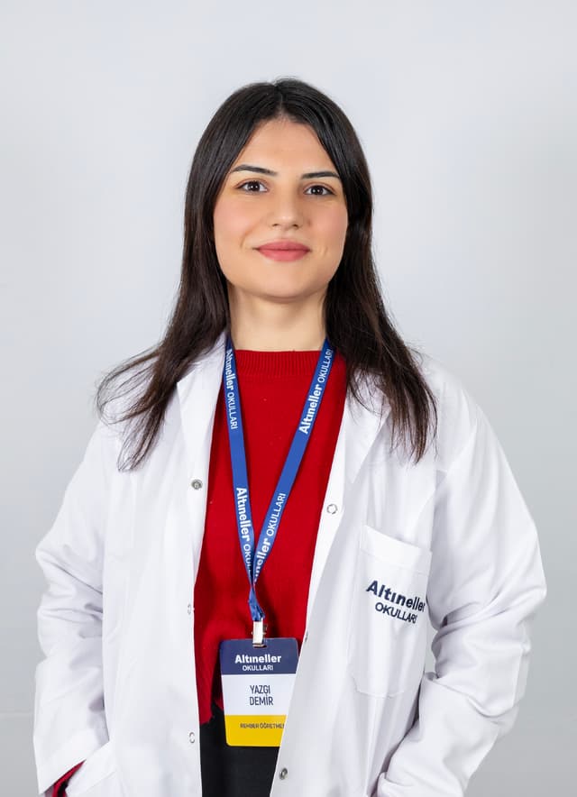 Özlem Solmaz